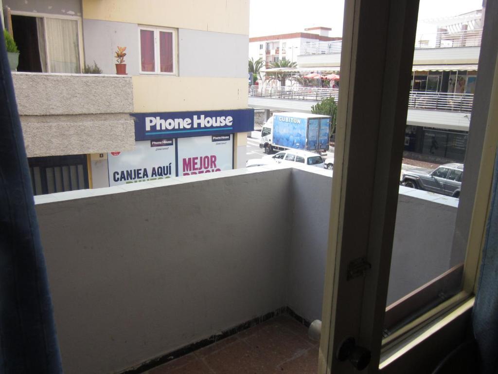 Hostal Casa De Huespedes San Fernando - Adults Only 플라야 델 잉글스 객실 사진